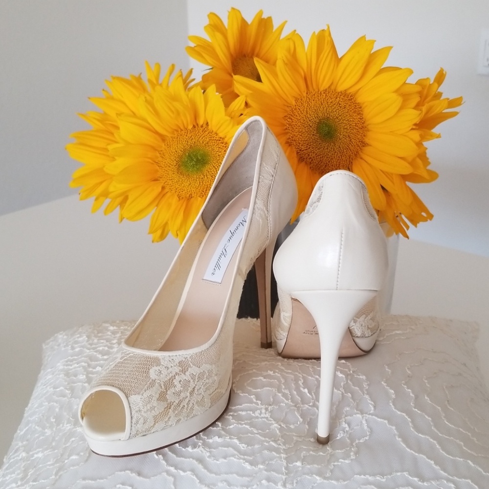 Brand new Monique Lhuillier bridal shoes